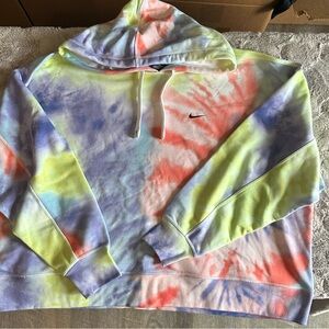 NWT Women’s Nike 2Pc Sweatsuit